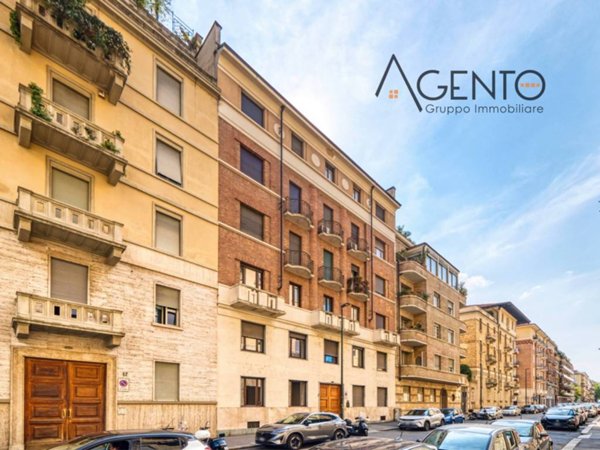 appartamento in vendita a Torino in zona Crocetta