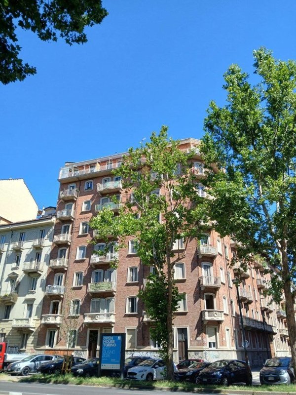 appartamento in vendita a Torino in zona Pozzo Strada