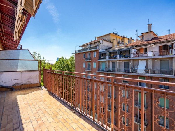 appartamento in vendita a Torino in zona Santa Rita
