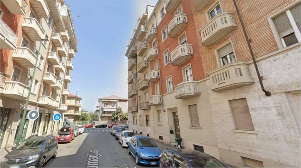 appartamento in vendita a Torino in zona Parella