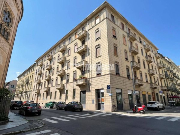 appartamento in vendita a Torino in zona San Salvario