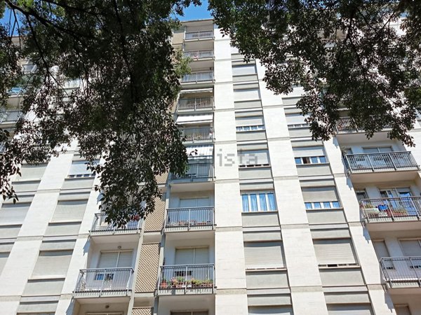 appartamento in vendita a Torino in zona Santa Rita