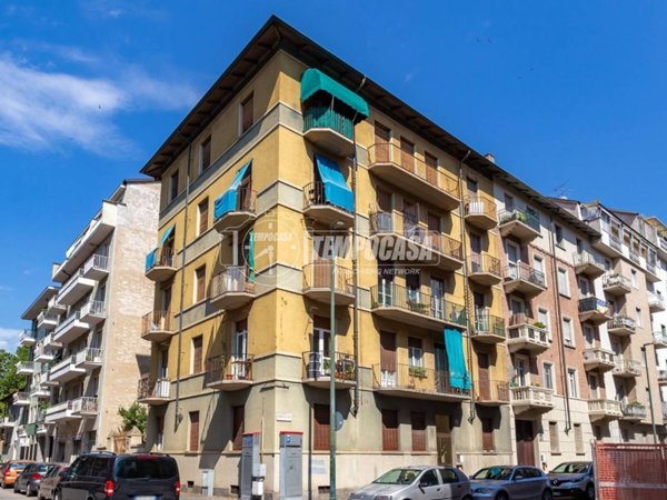 appartamento in vendita a Torino in zona Parella