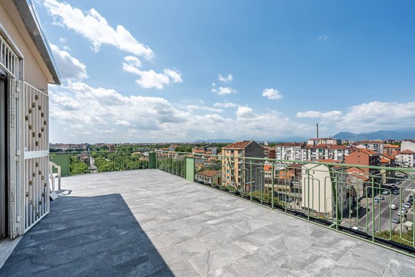 appartamento in vendita a Torino in zona Lucento