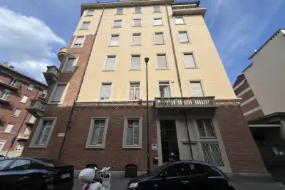 appartamento in vendita a Torino in zona Cit Turin