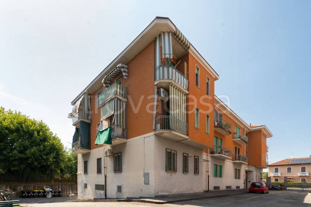 appartamento in vendita a Torino in zona Rosa