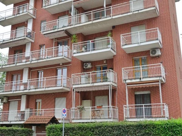 appartamento in vendita a Torino in zona Parella