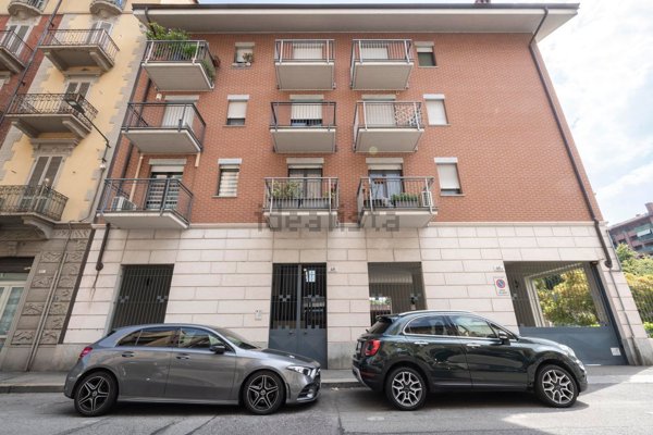 appartamento in vendita a Torino in zona Vanchiglietta