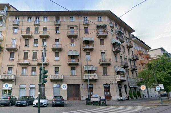 locale di sgombero in vendita a Torino in zona Vanchiglia