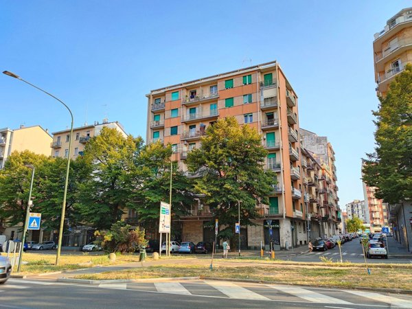 appartamento in vendita a Torino in zona Millefonti