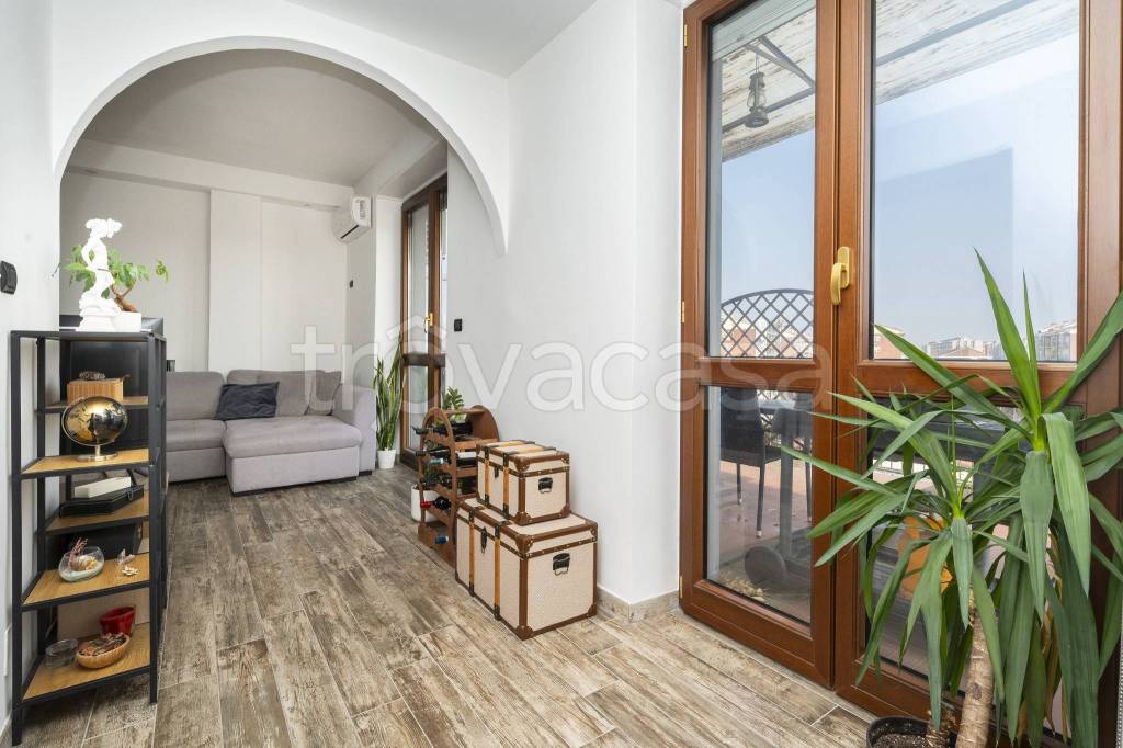 appartamento in vendita a Torino in zona Santa Rita