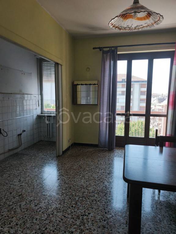 appartamento in vendita a Torino in zona Lingotto