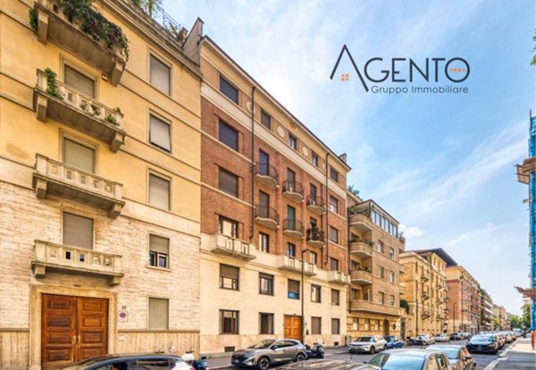 appartamento in vendita a Torino in zona Crocetta