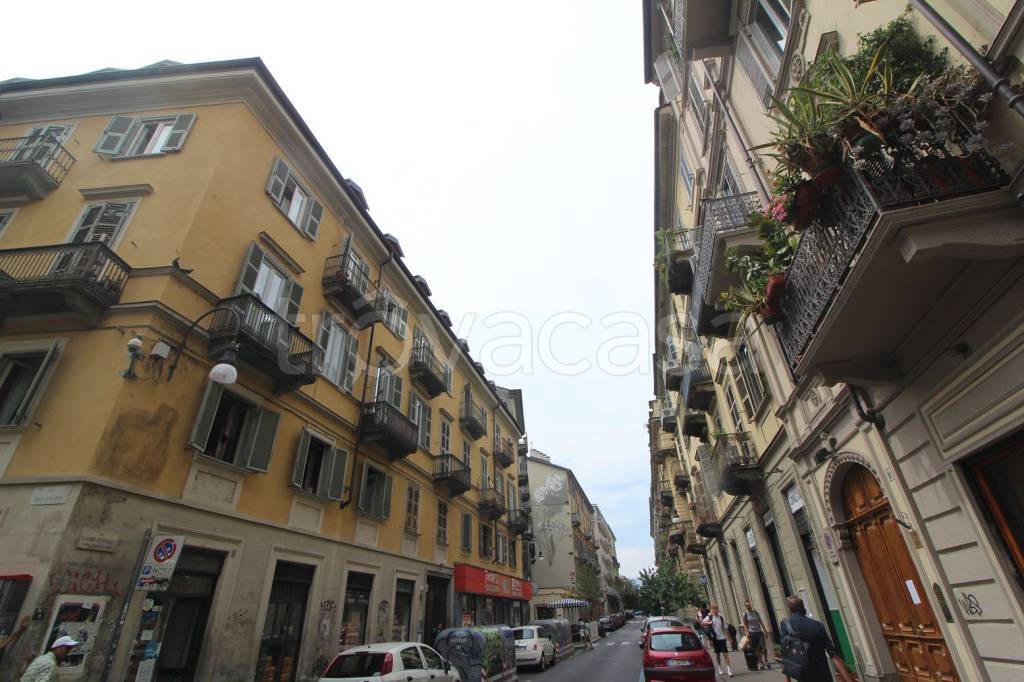 appartamento in vendita a Torino in zona San Salvario