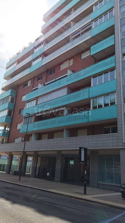 appartamento in vendita a Torino in zona Lucento