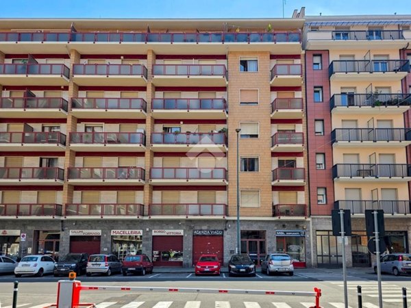 appartamento in vendita a Torino in zona Borgata Vittoria