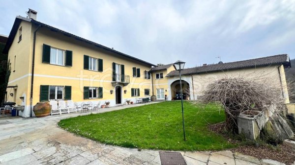 casa indipendente in vendita a Torino in zona Santa Margherita