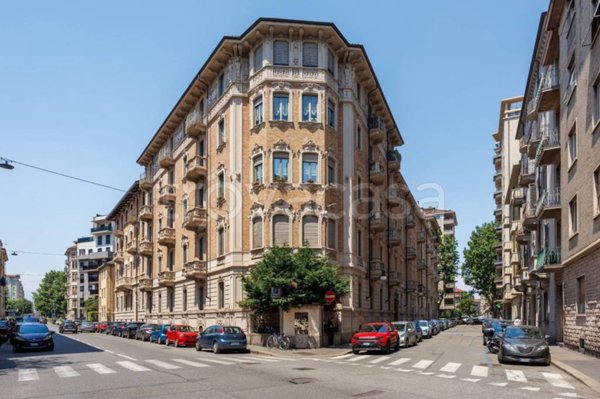 ufficio in vendita a Torino in zona Cit Turin