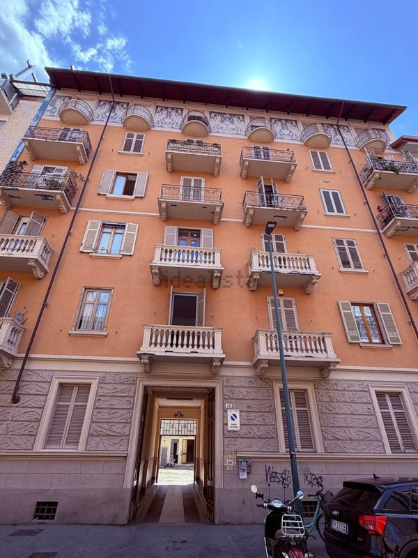 appartamento in vendita a Torino in zona Santa Rita