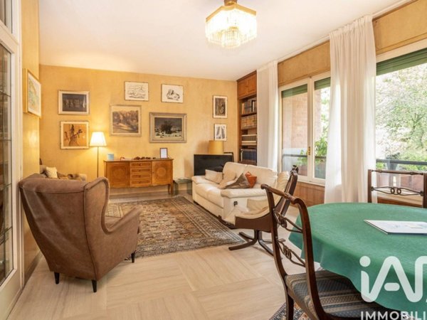 appartamento in vendita a Torino in zona Cit Turin