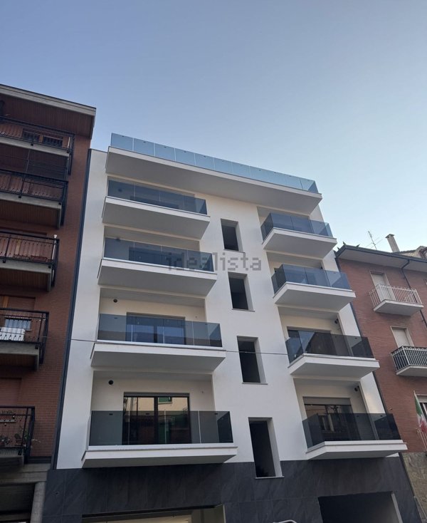appartamento in vendita a Torino in zona Santa Rita