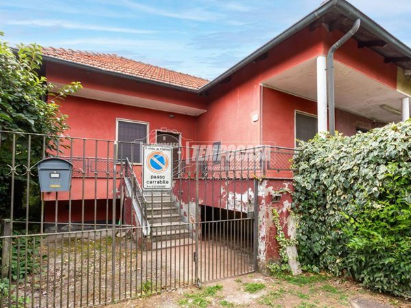 casa indipendente in vendita a Torino in zona Bertolla