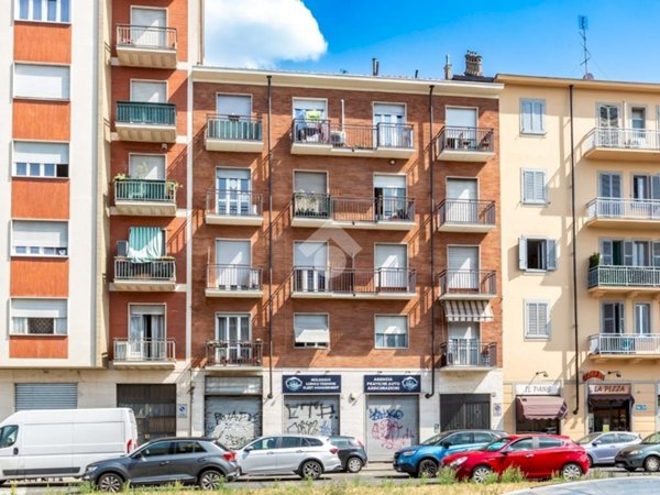 appartamento in vendita a Torino in zona Parella