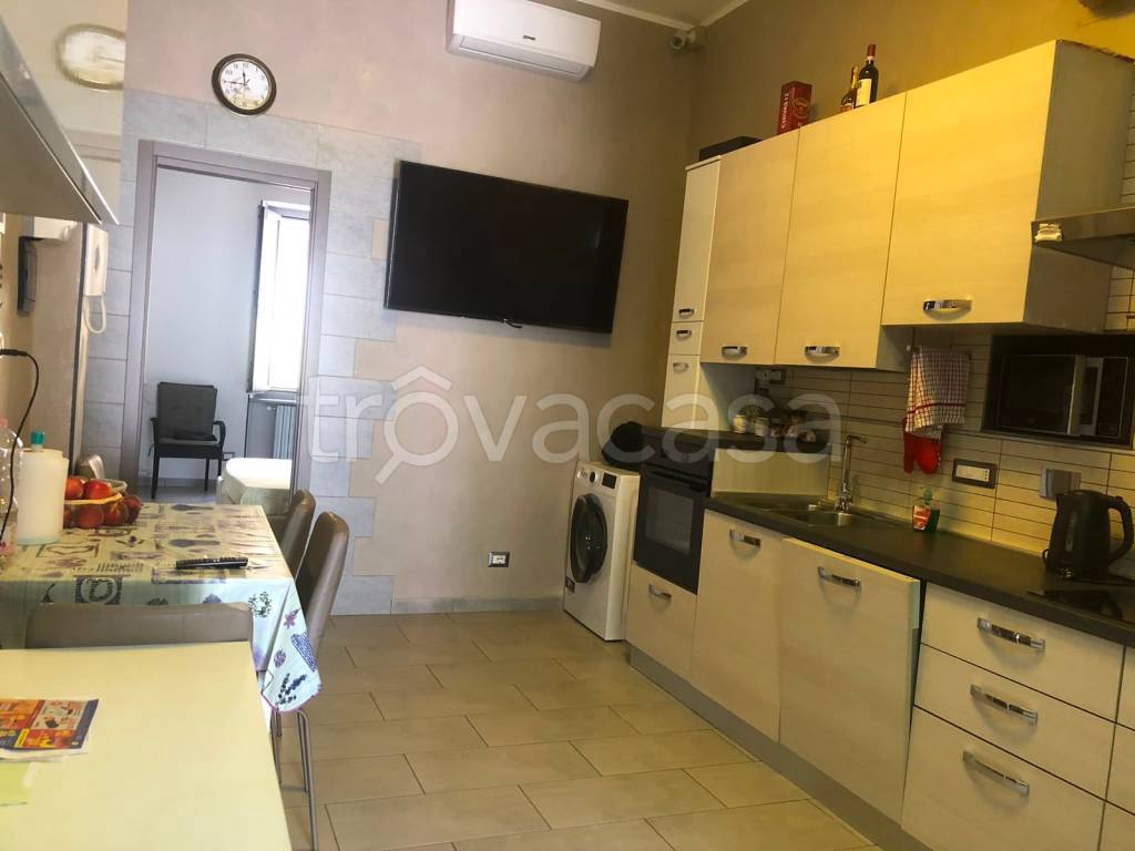 appartamento in vendita a Torino in zona Rebaudengo
