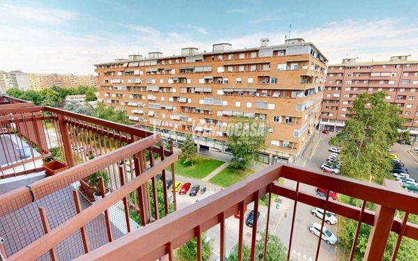 appartamento in vendita a Torino in zona Lingotto
