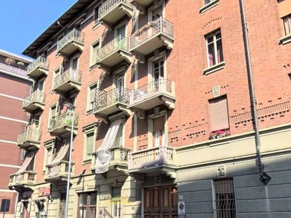 appartamento in vendita a Torino in zona Millefonti