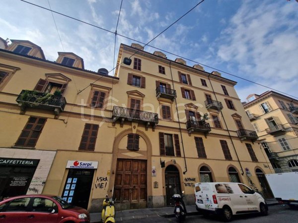 negozio in vendita a Torino in zona Vanchiglia