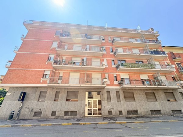 appartamento in vendita a Torino in zona Barriera di Milano