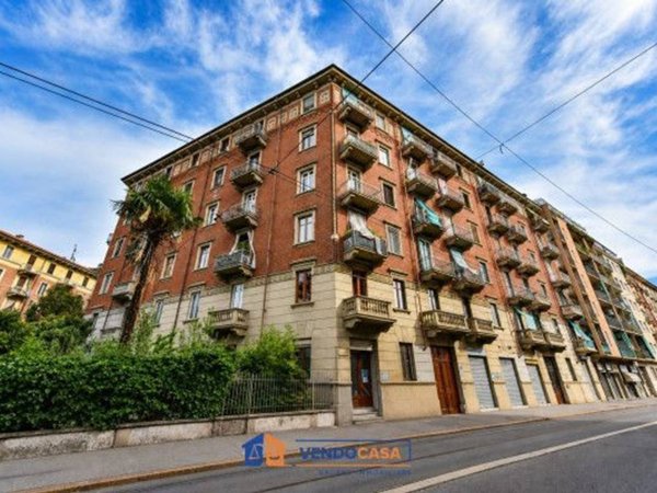 appartamento in vendita a Torino in zona Millefonti