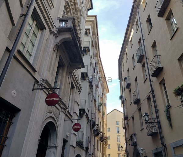 appartamento in vendita a Torino in zona Centro Storico