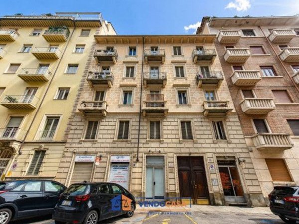 appartamento in vendita a Torino in zona Crocetta