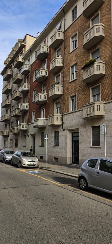 appartamento in vendita a Torino in zona Parella