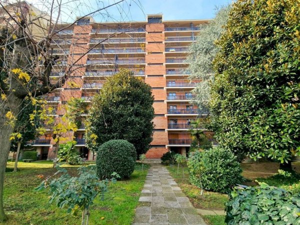 appartamento in vendita a Torino in zona Mirafiori Nord