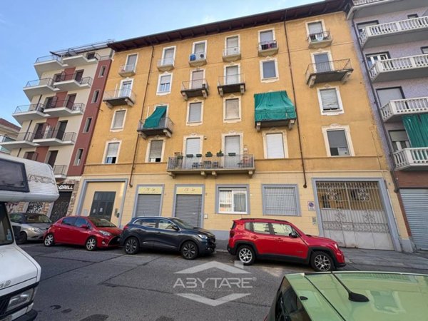 appartamento in vendita a Torino in zona Millefonti