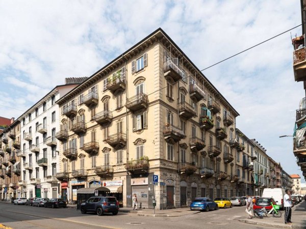 appartamento in vendita a Torino in zona Aurora