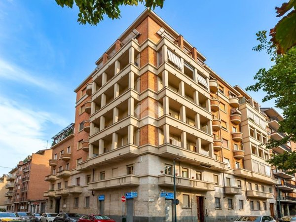 appartamento in vendita a Torino in zona Campidoglio