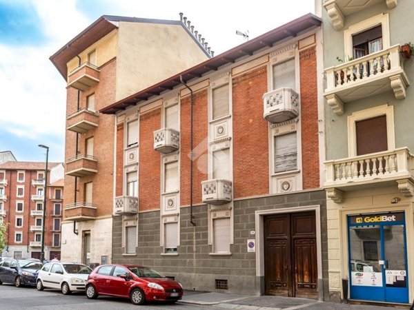 appartamento in vendita a Torino in zona Parella