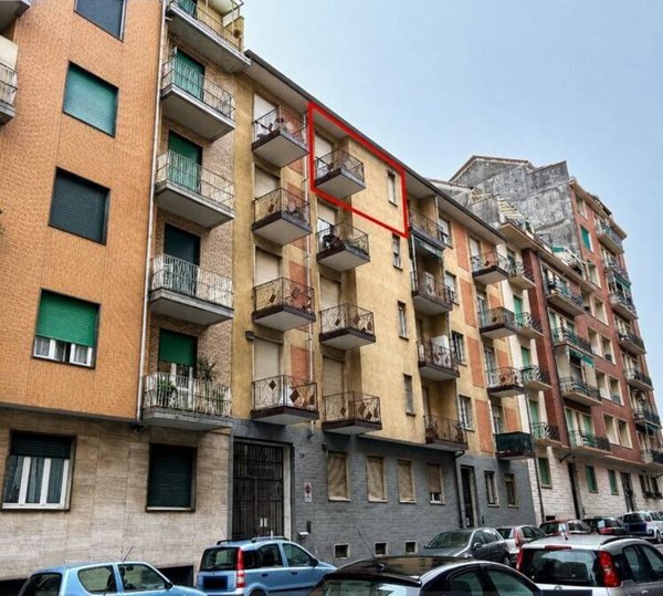 appartamento in vendita a Torino in zona Lingotto