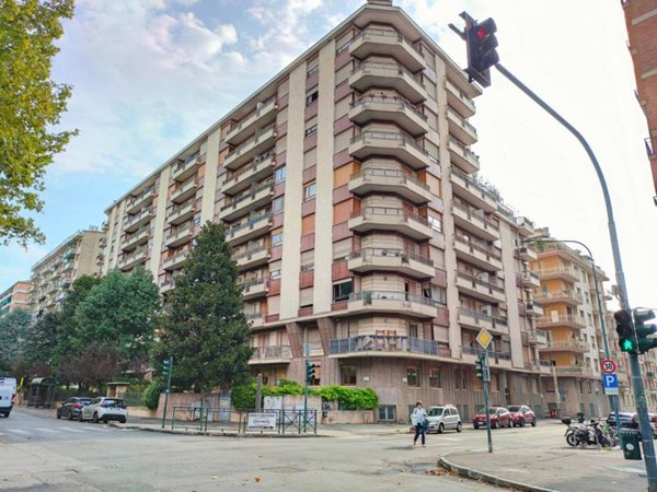 appartamento in vendita a Torino in zona Pozzo Strada