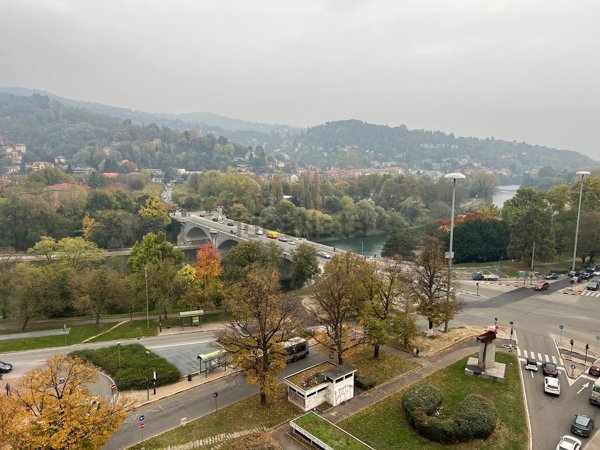 appartamento in vendita a Torino in zona San Salvario