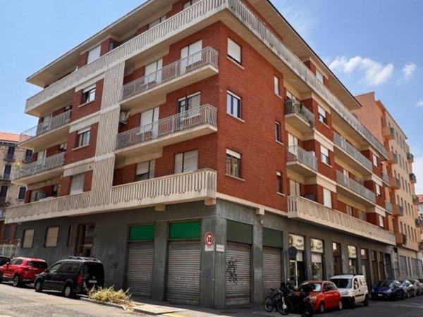 appartamento in vendita a Torino in zona Aurora