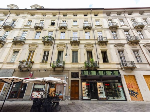 appartamento in vendita a Torino in zona Centro Storico