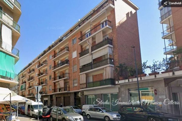 appartamento in vendita a Torino in zona Borgata Vittoria