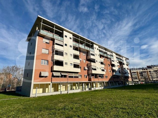appartamento in vendita a Torino in zona Mirafiori Nord
