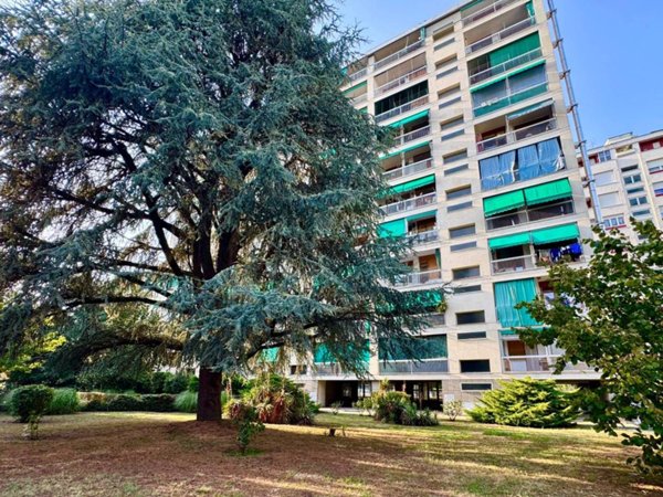 appartamento in vendita a Torino in zona Lucento