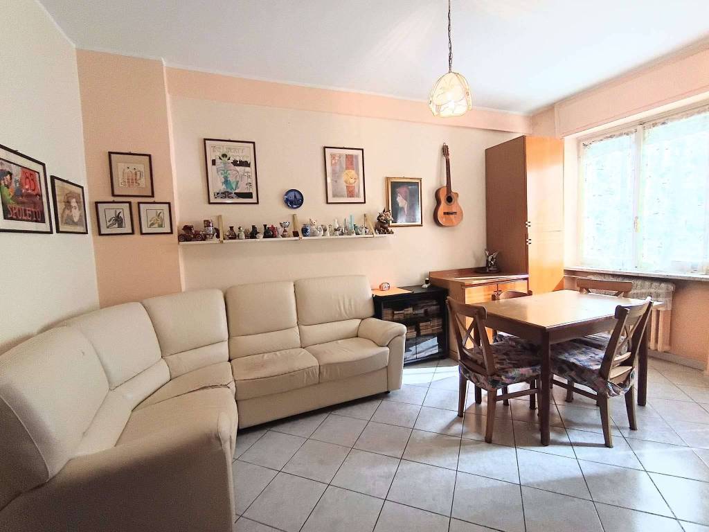 appartamento in vendita a Torino in zona Lucento